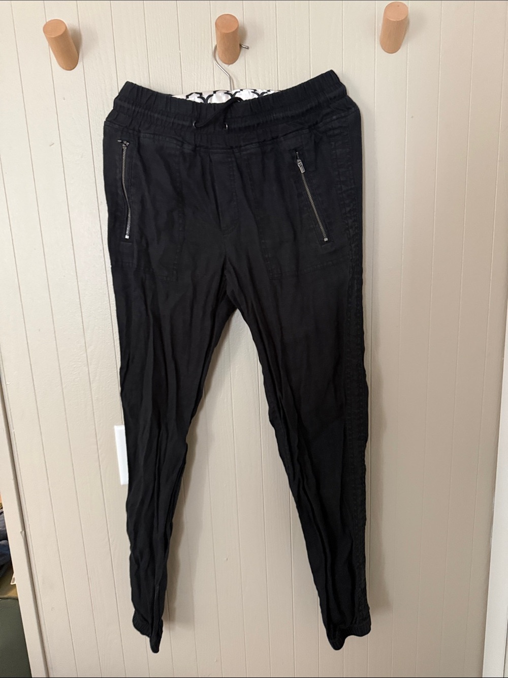Athleta Black linen Drawstring Zip-Pocket Joggers